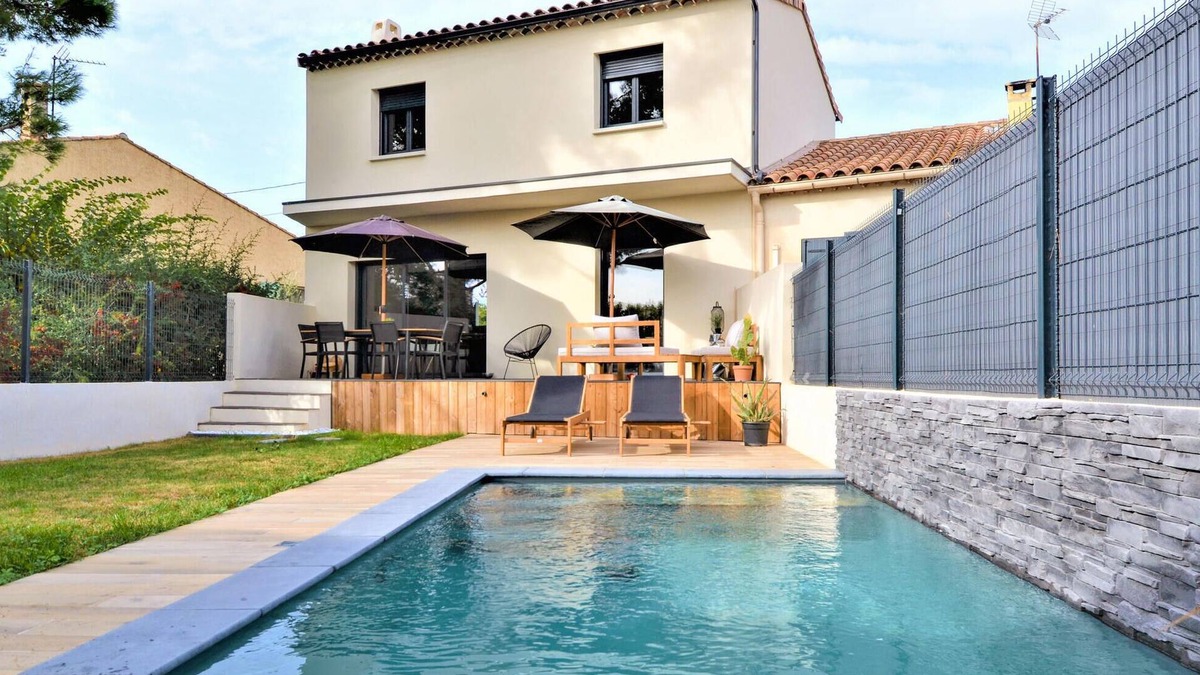 Montfavet House | 3 bedroom amazing home in Montfavet