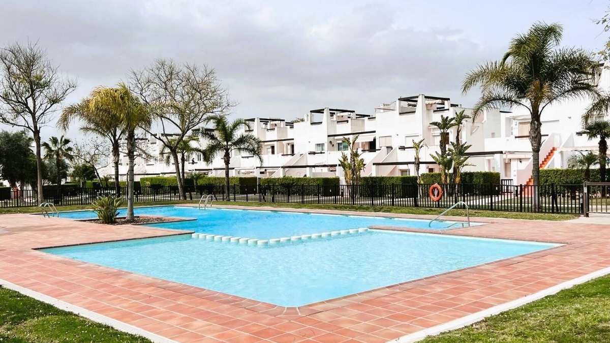 Alhama de Murcia Apartment | 3 Bedroom Apartment on Golf Resort with Pool