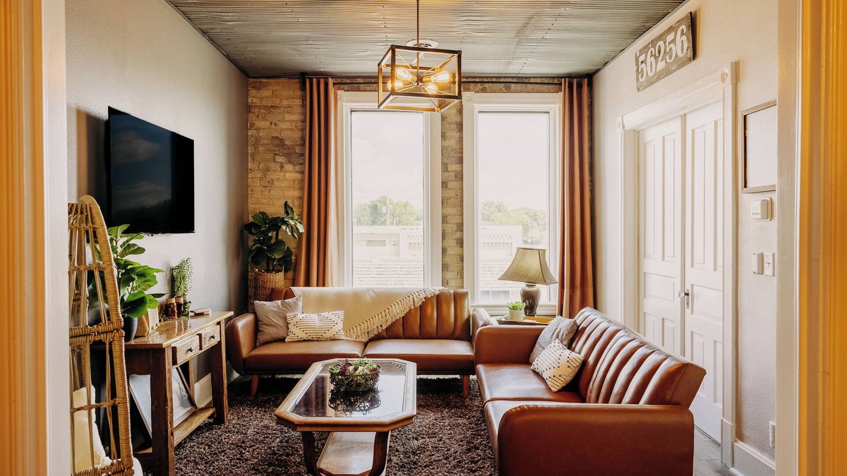 Madison Apartment | 3-bedroom apartment downtown Madison
