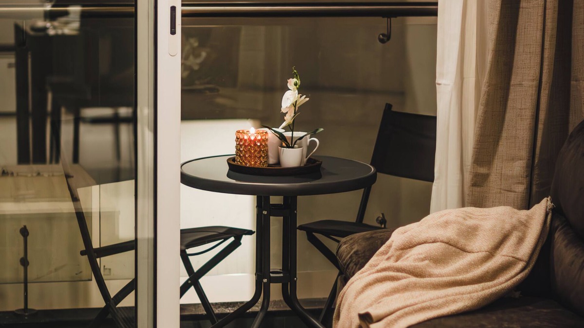 Farukolhufushi Island Apartment | 3-bedroom apartment in delightful Hulhumale' with AC, Wi-Fi and Full kitchen.