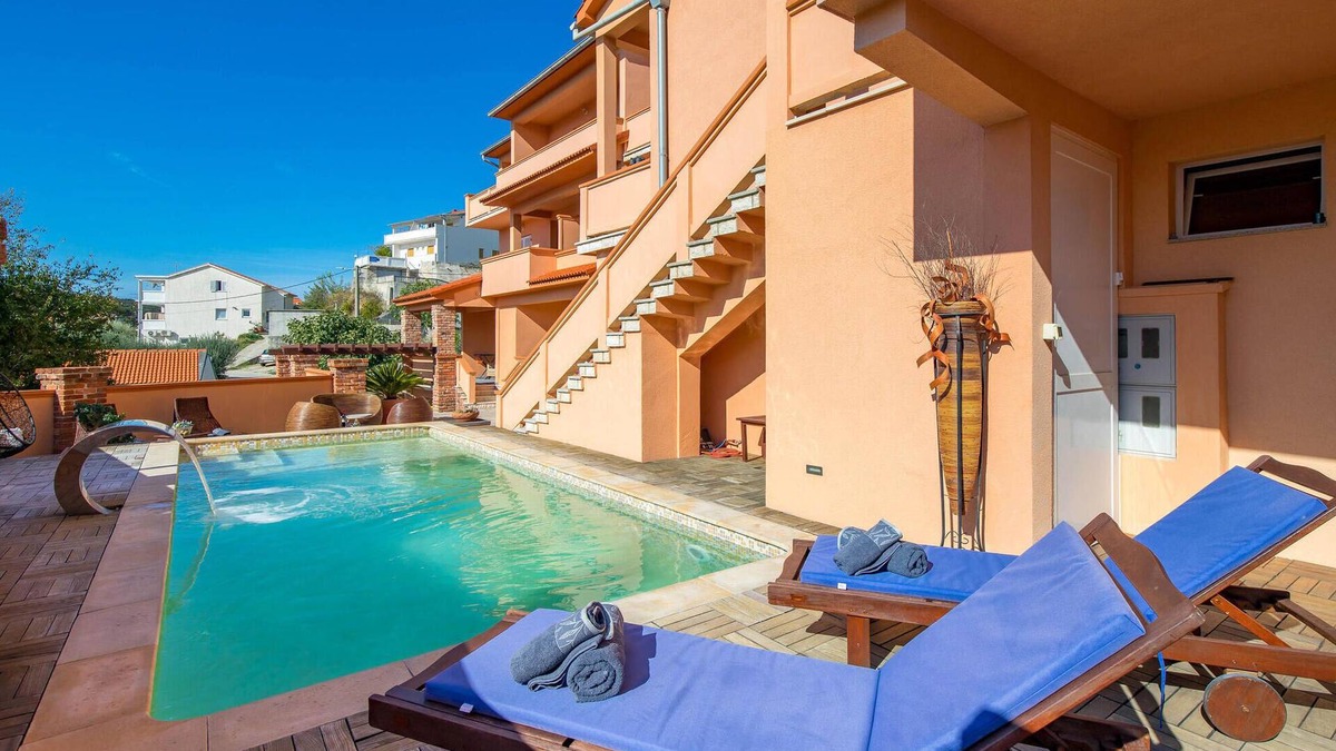 Kampor Apartment | 3 bedroom awesome apartment in Kampor