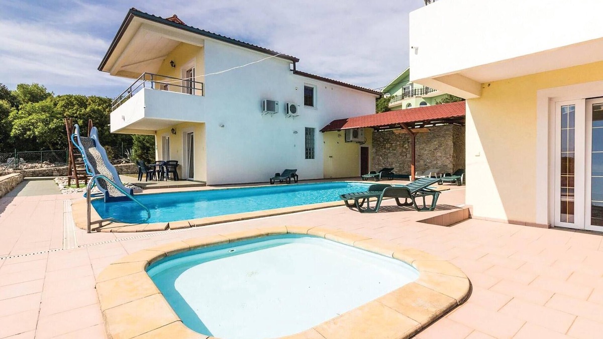 Viskovici Apartment | 3 bedroom beautiful apartment in Labin