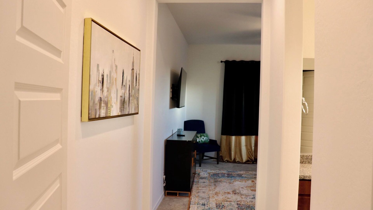 Surprise House | 3-bedroom building in phenomenal Surprise with WiFi, AC