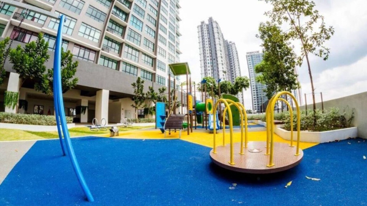 Putrajaya Condo | 3-bedroom condo in awesome Putrajaya with AC, fitness room