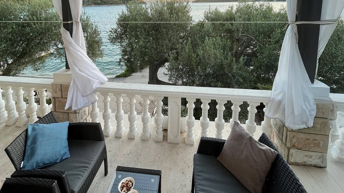 Slano Apartment | 3 bedroom cozy apartment in Slano