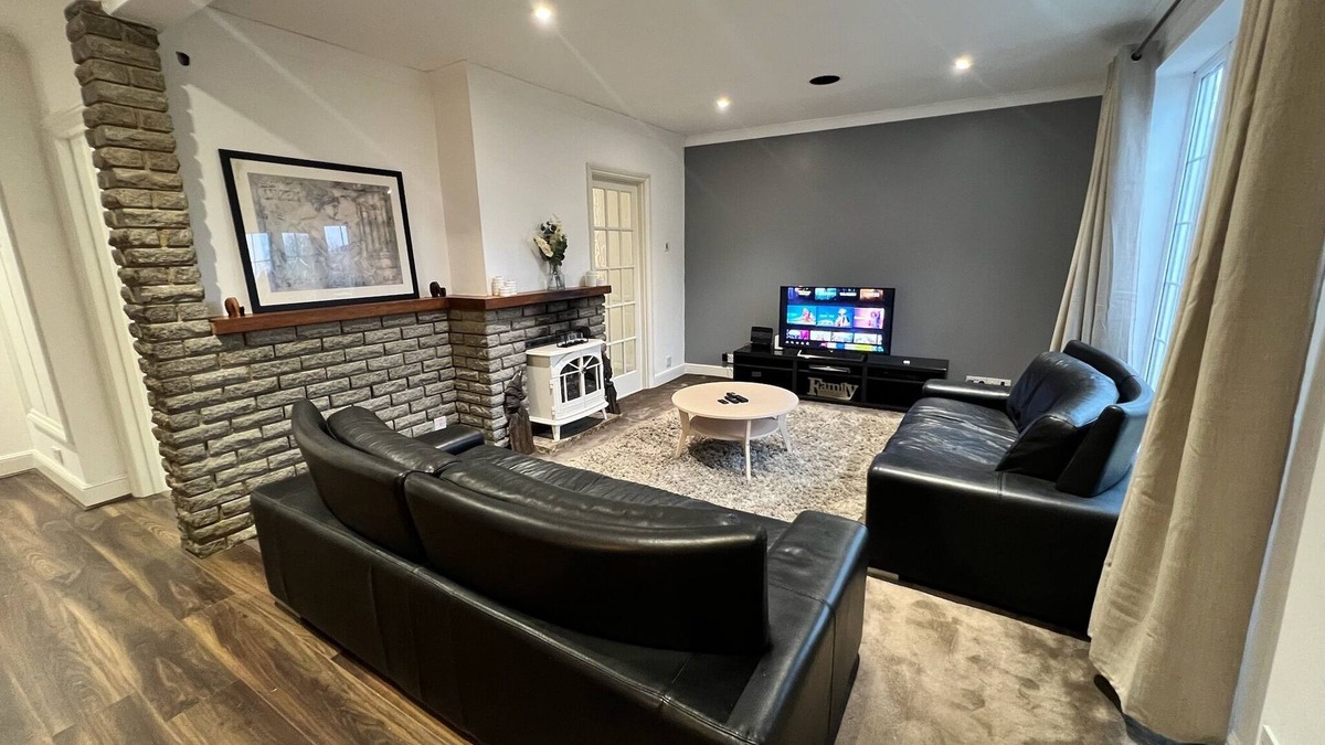 Abbey Wood House | 3 Bedroom Cozy House, Borough Of Greenwich, London