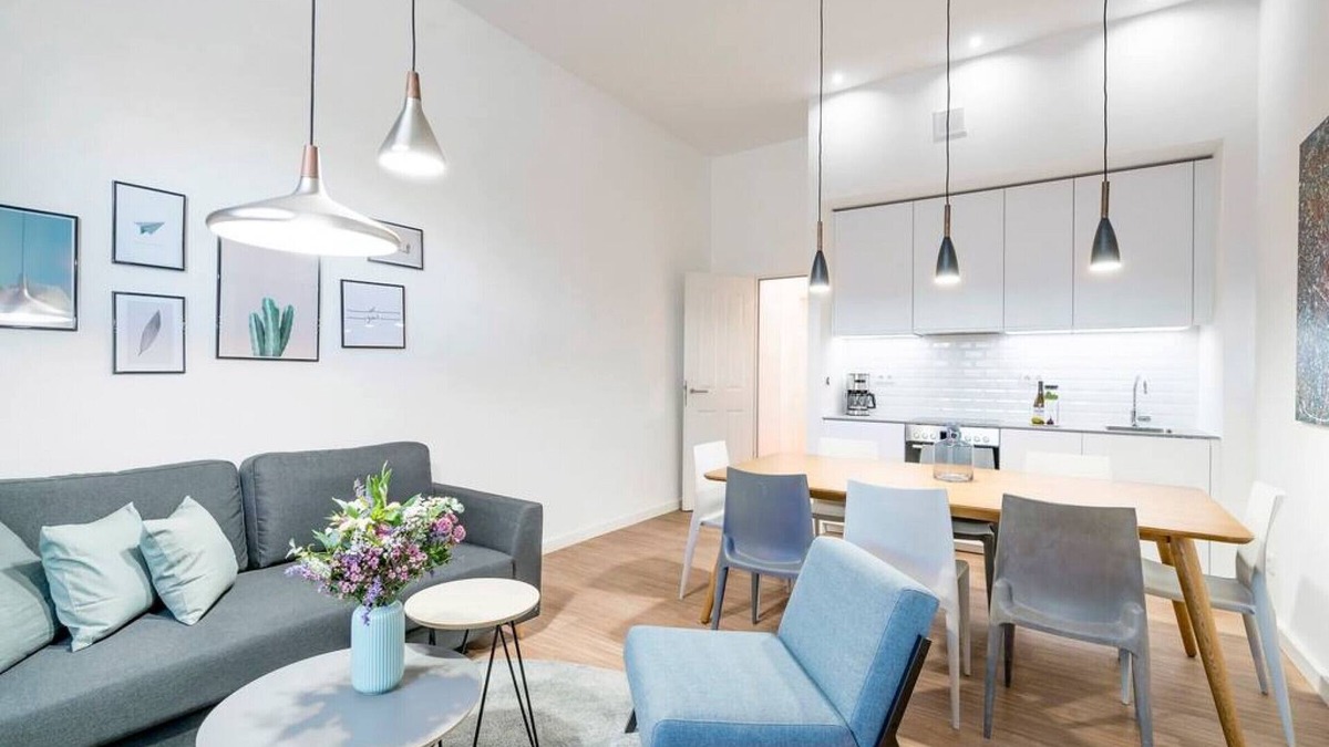 Mitte Apartment | 3-Bedroom Apartment (90sqm) with a Terrace & Garden(2)