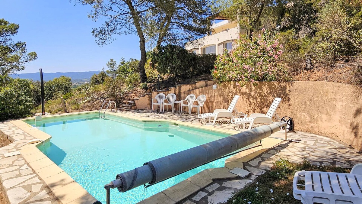 Pierrerue House | 3 bedroom gorgeous home in Pierrerue