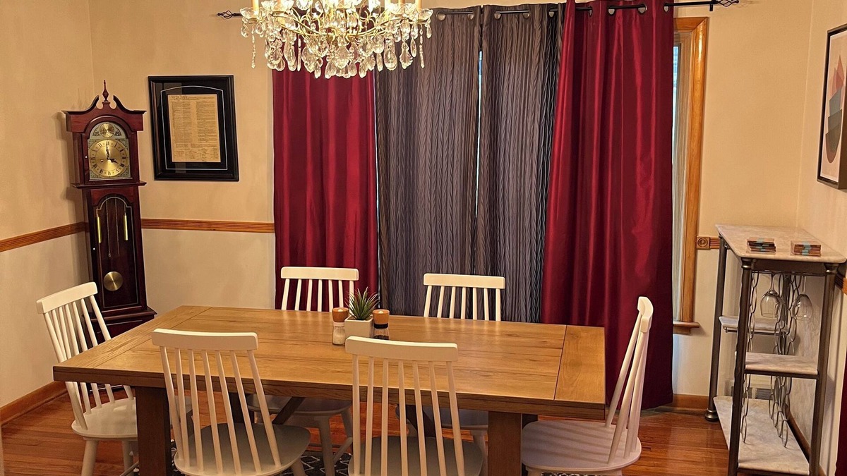 Niles House | 3 bedroom home