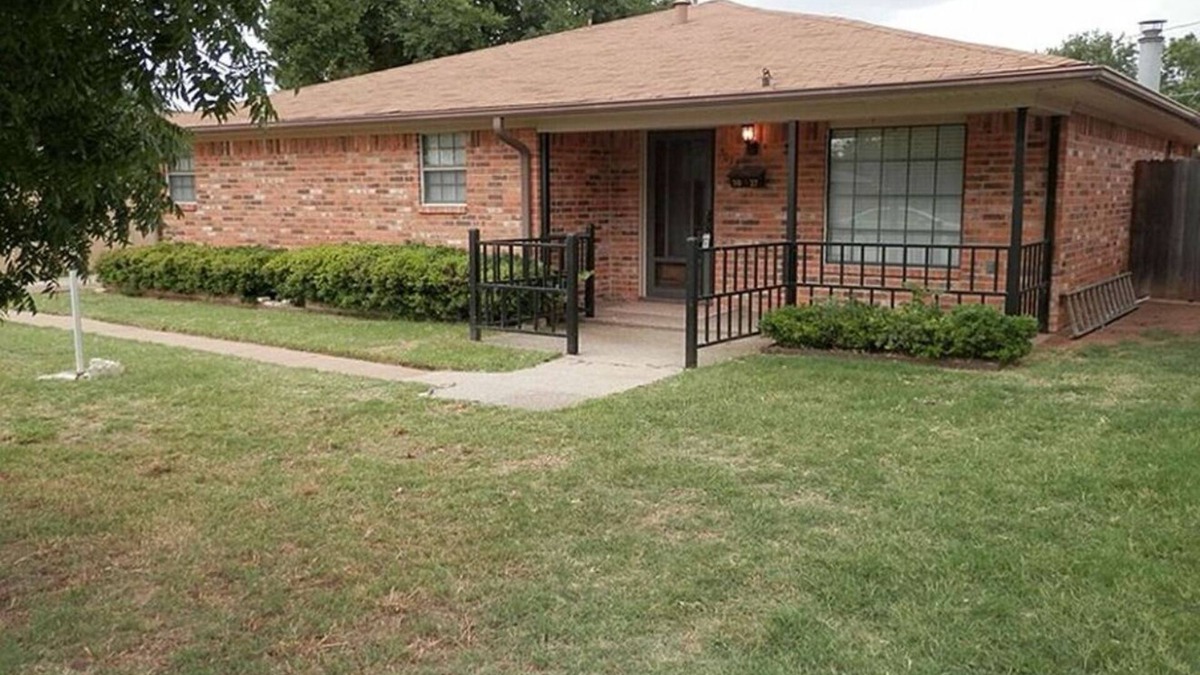Wichita Falls House | 3-bedroom house in peaceful Wichita Falls with fitness, WiFi, office space.