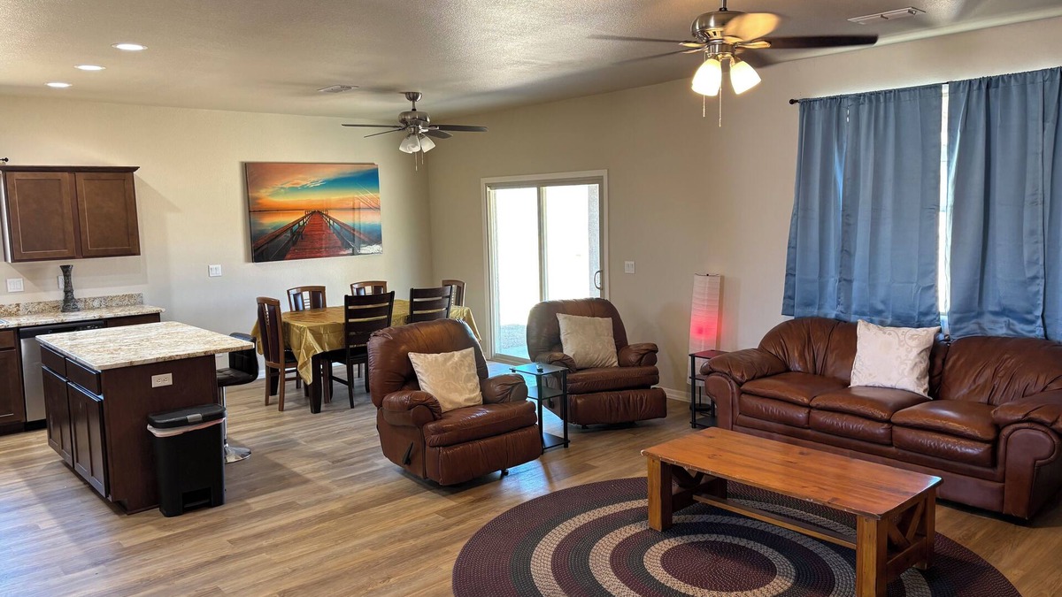 Kingman House | 3 bedroom house in charming Kingman with AC, WiFi. Enjoyable getaway awaits.
