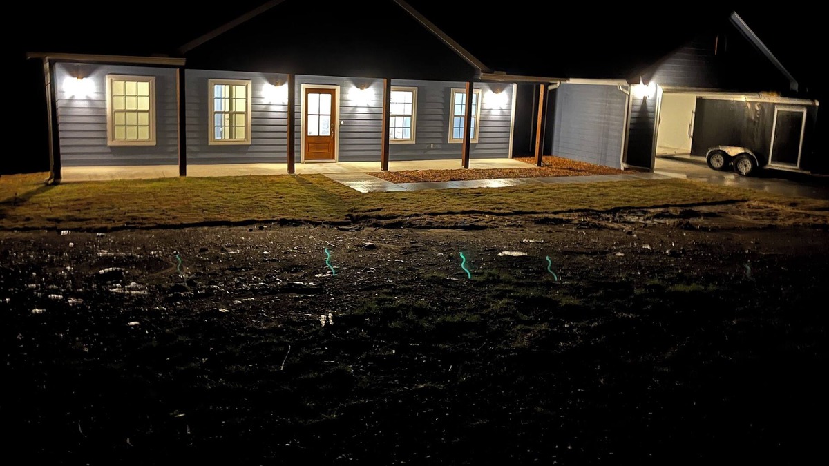 Paluxy House | 3-bedroom house in fantastic Bluff Dale with WiFi, AC