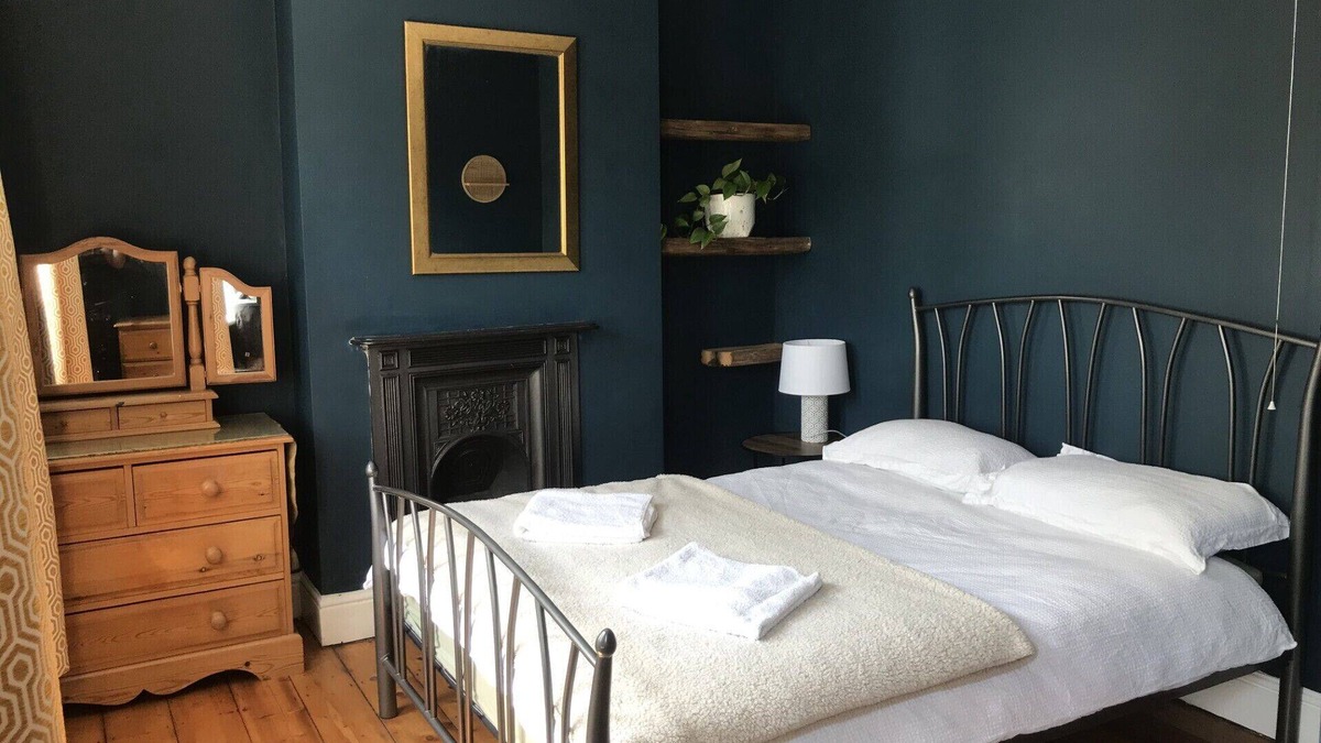 Adamsdown House | 3 bedroom house near the centre of Cardiff