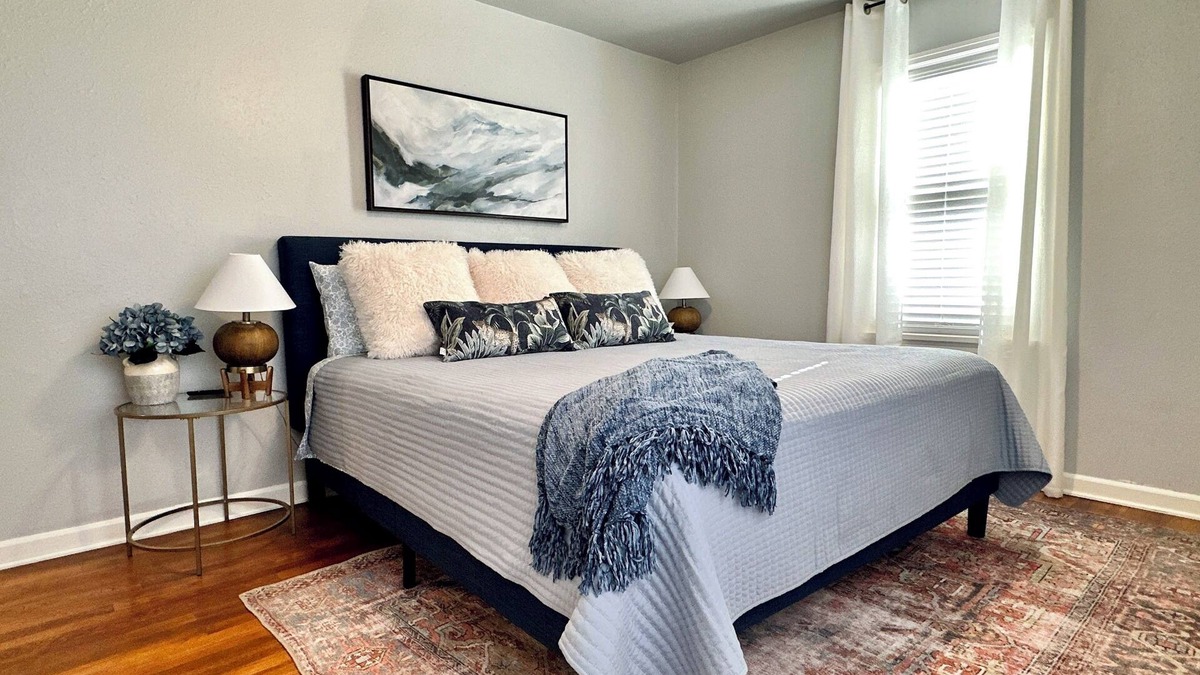 Amarillo House | 3-bedroom house, Pet Friendly with High Speed Internet, in Cozy Amarillo