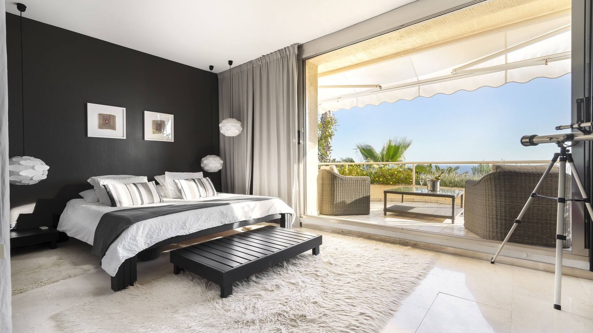 Vallpineda House | 3 bedroom house with huge shared pool and spectacular sea views