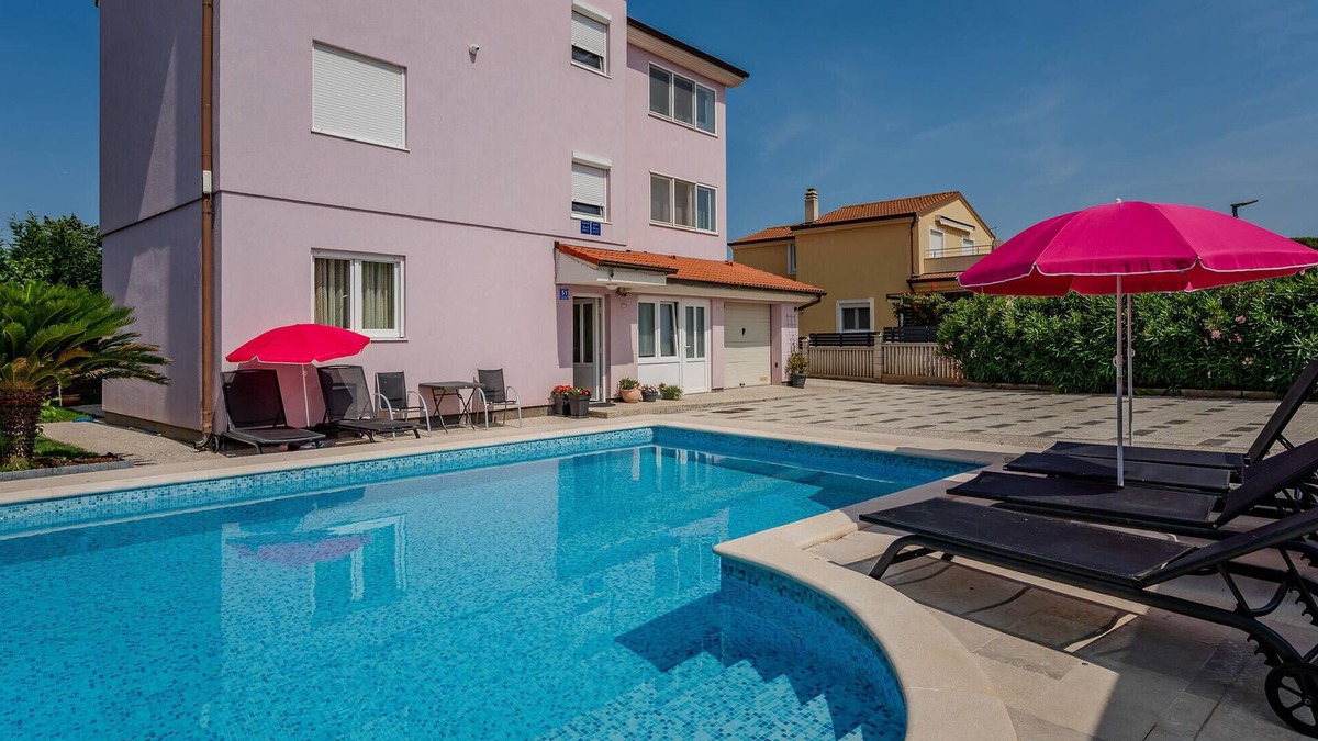 Valbandon Apartment | 3 bedroom nice apartment in Valbandon