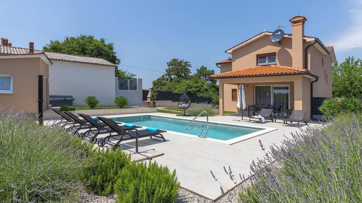 Boljevici House | 3 bedroom nice home in Krsan