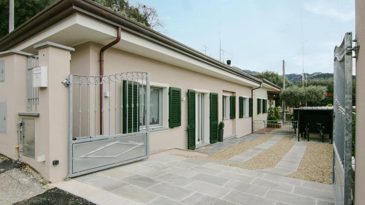 Ripa-Pozzi-Ponterosso House | 3 bedroom nice home in Ripa