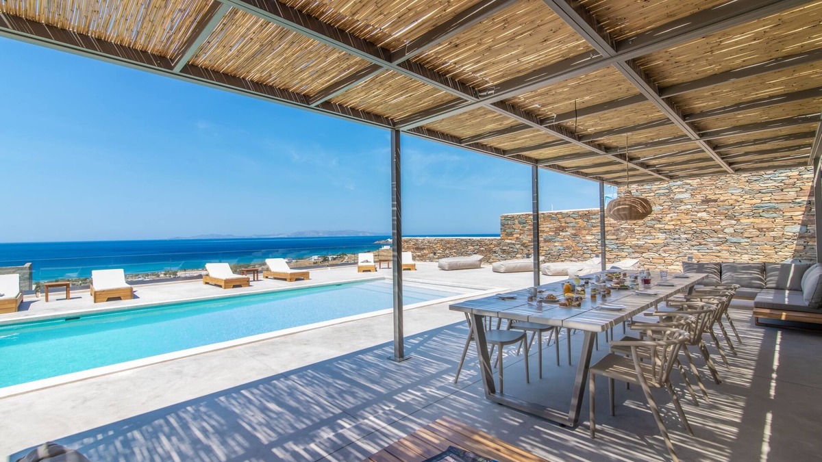 Agios Fokas House | 3 Bedroom Sea View House with Sharing Pool | Blue Gres