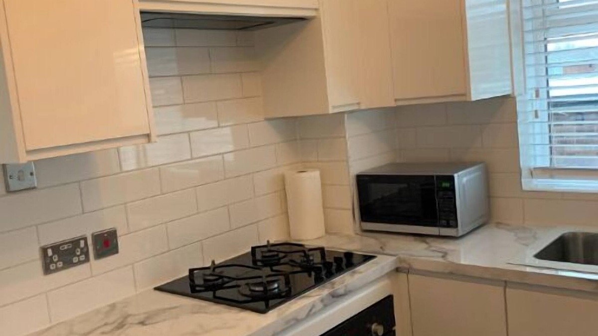 Killingbeck House | 3 Bedroom serviced accommodation in Leeds