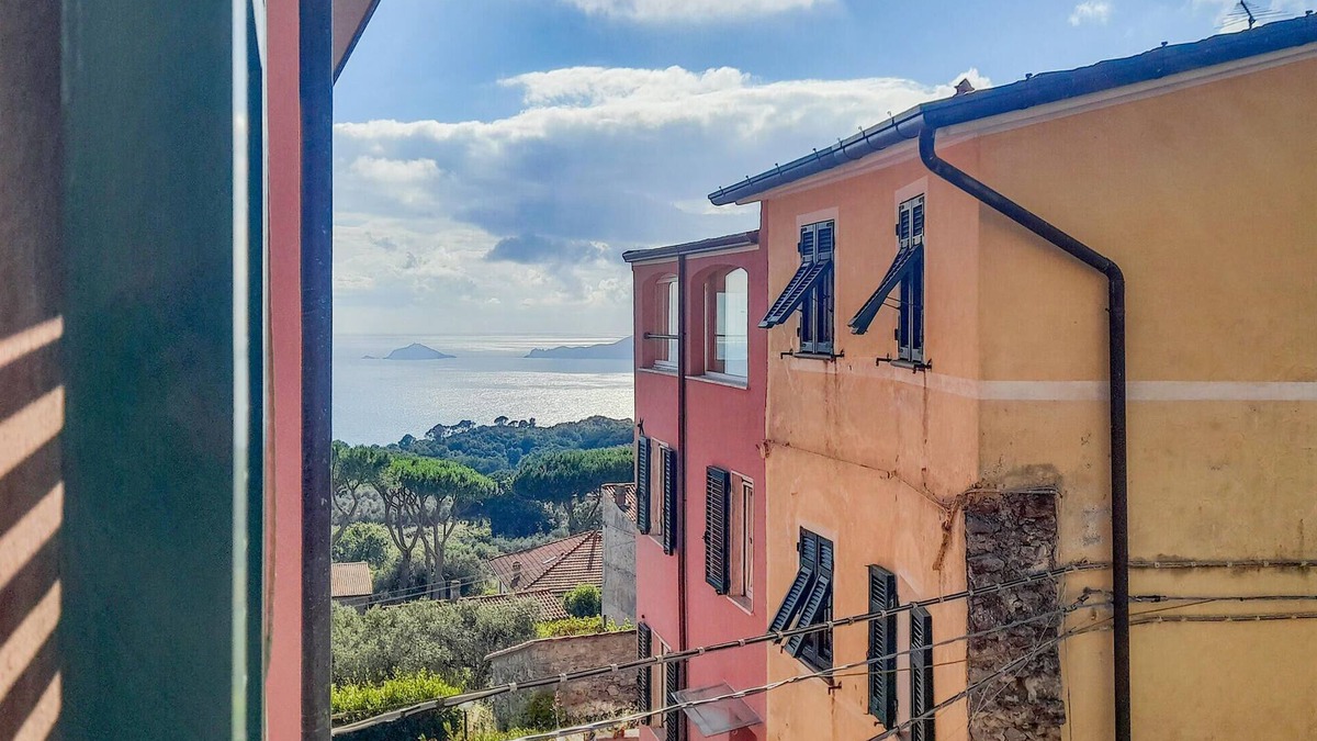 Montemarcello House | 3 bedroom stunning home in Montemarcello