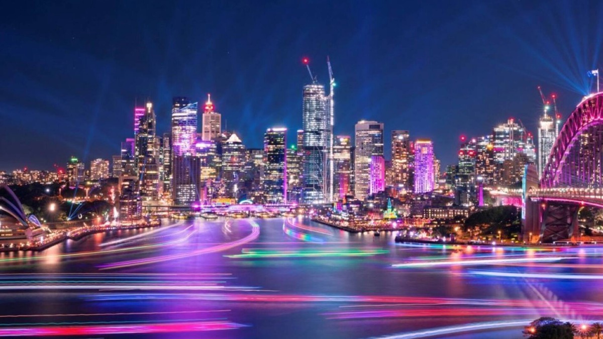 Kensington Apartment | 3 Bedroom Terrace Suite Defries Avenue, Zetland, New South Wales