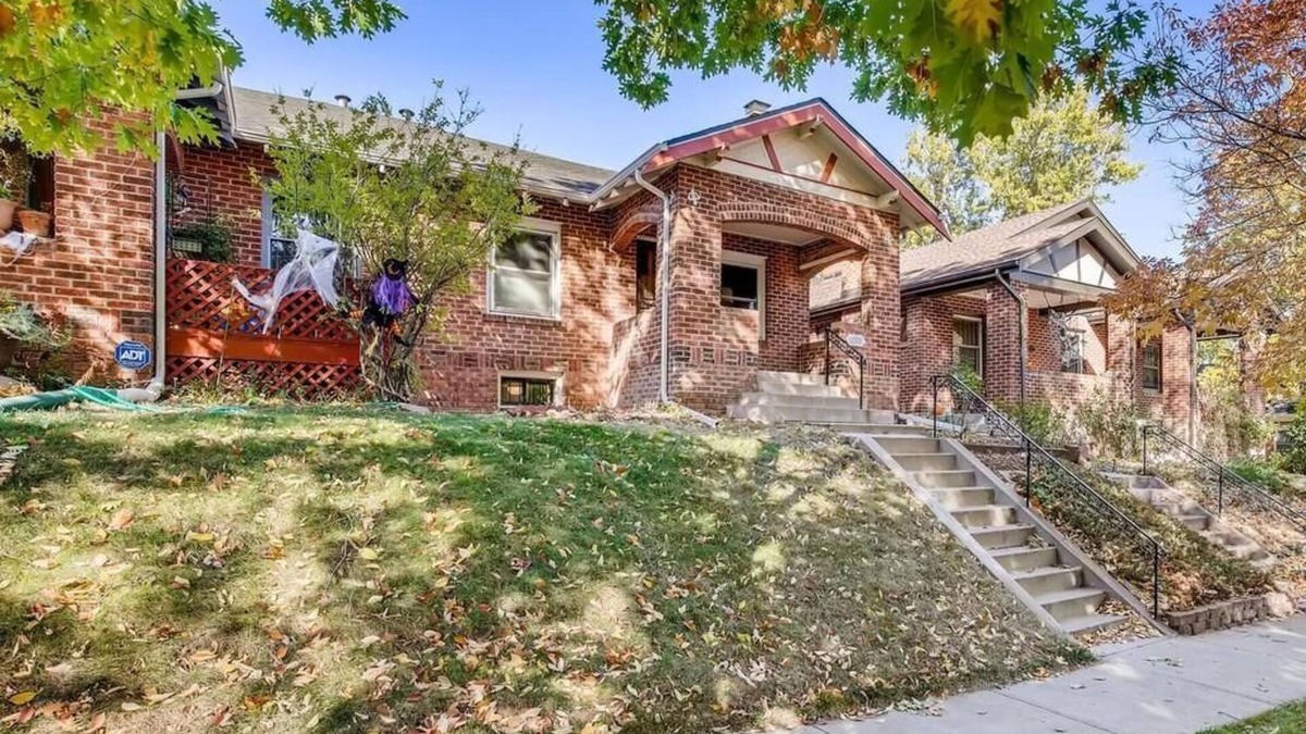 Congress Park House | 3 bedroom vacation home near Denver Botanic Gardens