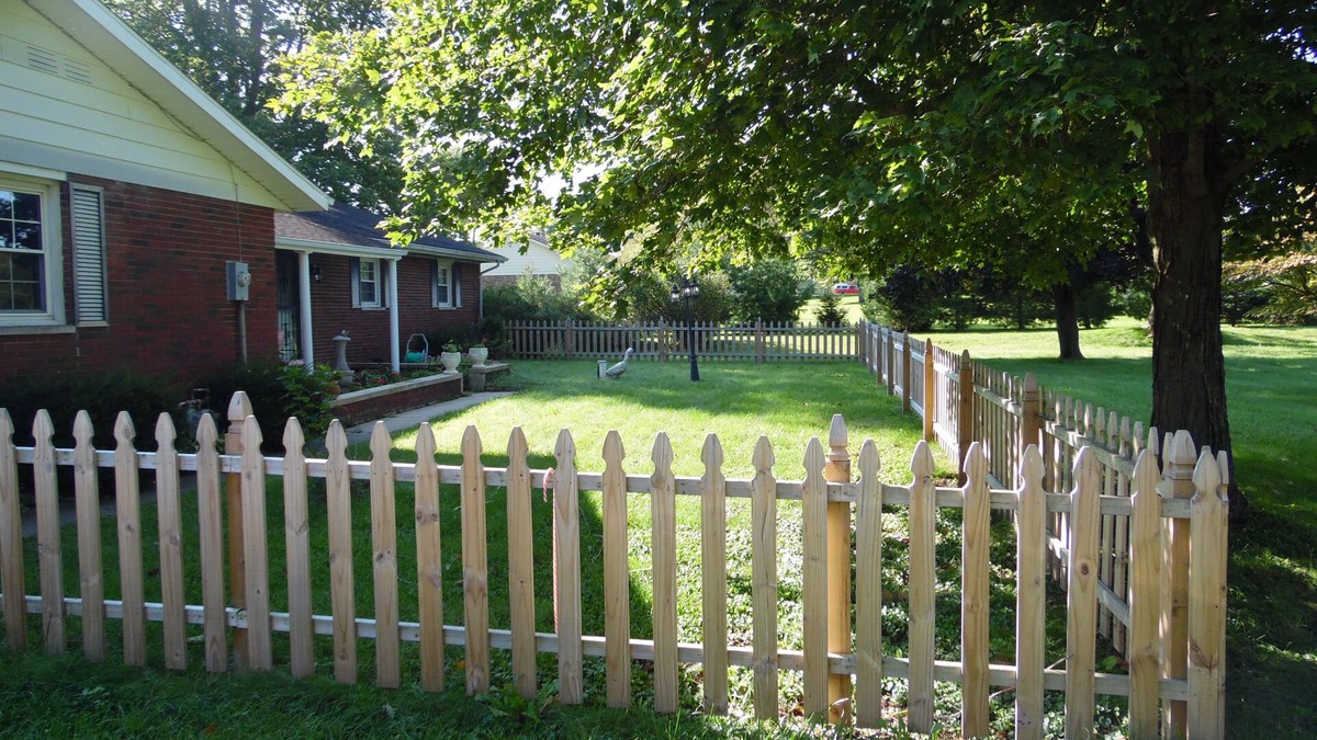 New Lisbon House | 3-bedroom vacation home 9 minutes from Ball State University in the country.