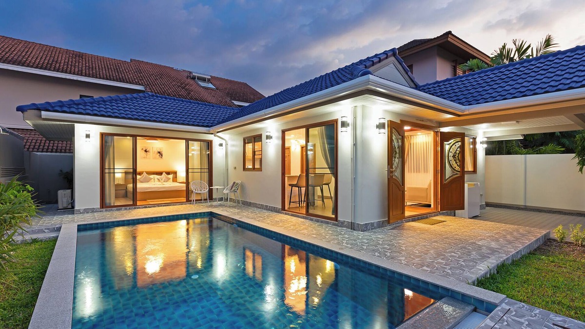 Koh Kaew Villa | 3-bedroom villa in amazing Mueang Phuket with AC, swimming pool