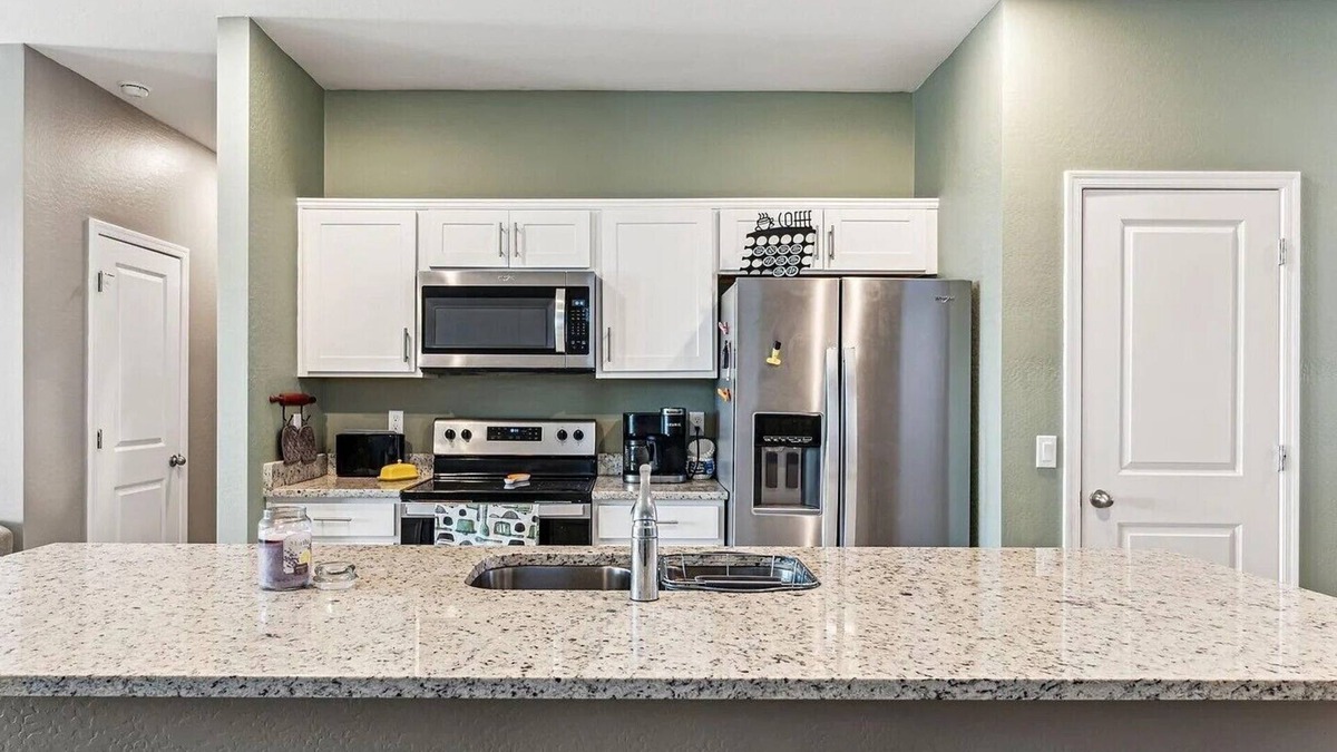 Maricopa House | 3-bedroom, well maintained home, in new community.