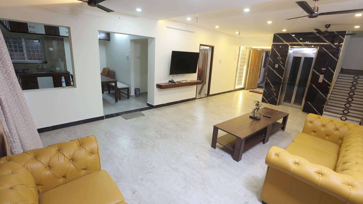 Vadanemelli Villa | 3-bedroom with swimming pool villa in lovely Kanathur with WiFi, AC.