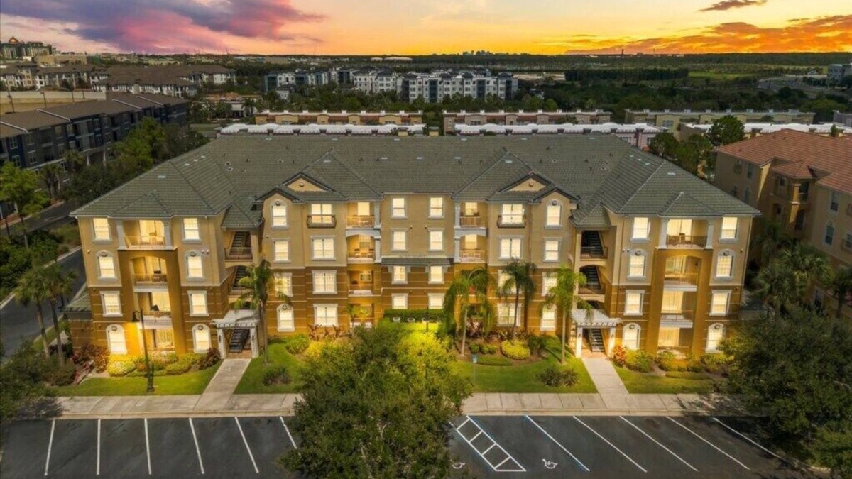 Florida Central Atlantic Coast Apartment | 3 Bedrooms/2 Bathrooms/Vista Cay (4814-405 CA)