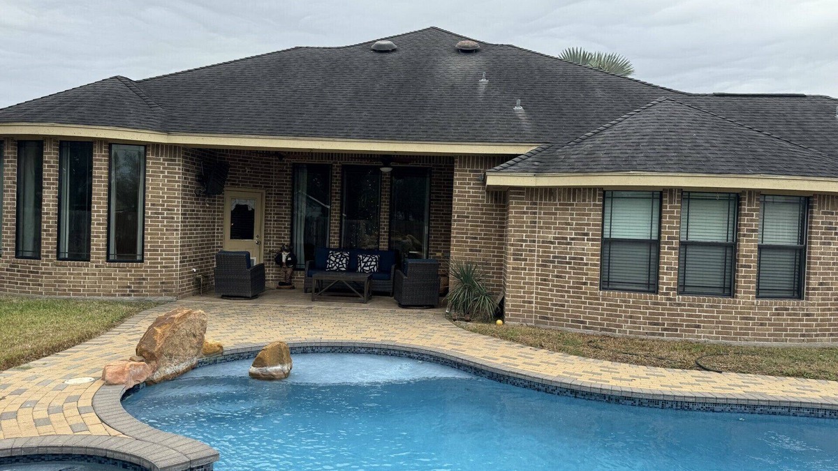 Palmhurst House | 3 bedrooms, office, 3.5 bathrooms, and a pool.