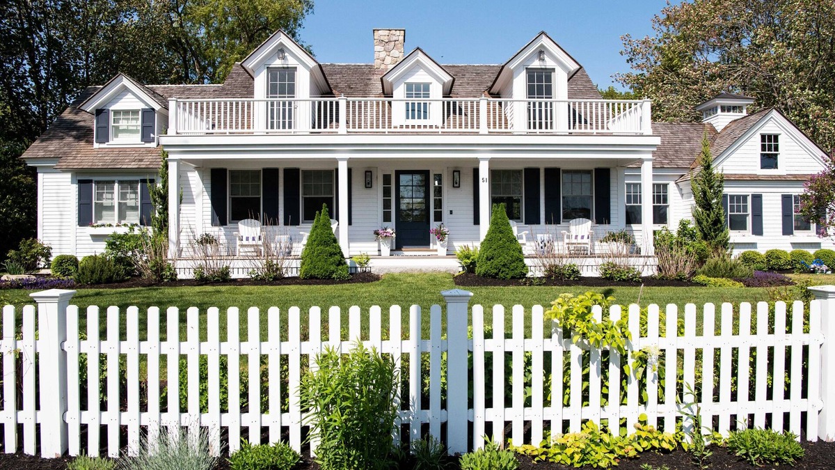 Cape Porpoise House | 3 Beds, 3.5 Baths, Upscale Home with Cape Porpoise Harbor Views