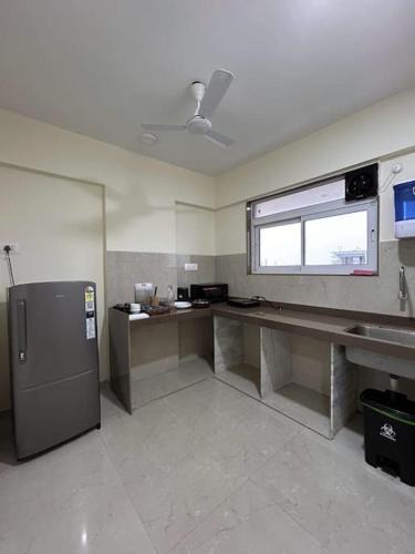 Goregaon West Apartment | 3 Bhk Apartment Santacruz Mumbai 805