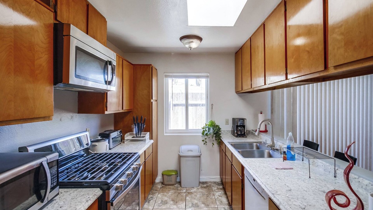 Imperial Beach House | 3-BR, Gated Yard, near Beach, Ranch Style, 8 guests