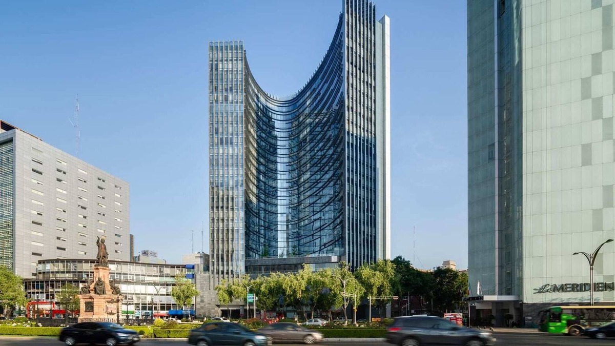 Cuauhtemoc Apartment | 3 BR Upscale Art House Reforma Avenue