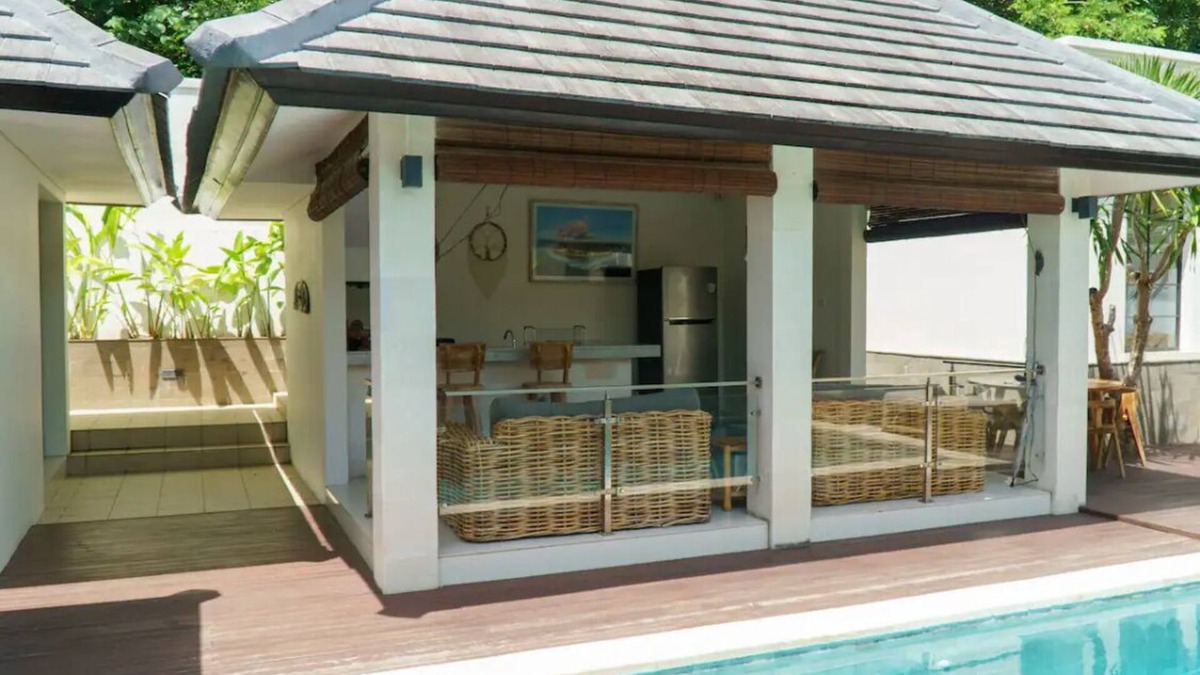 Uluwatu Villa | 3 br villa across from Thomas beach, Uluwatu .
