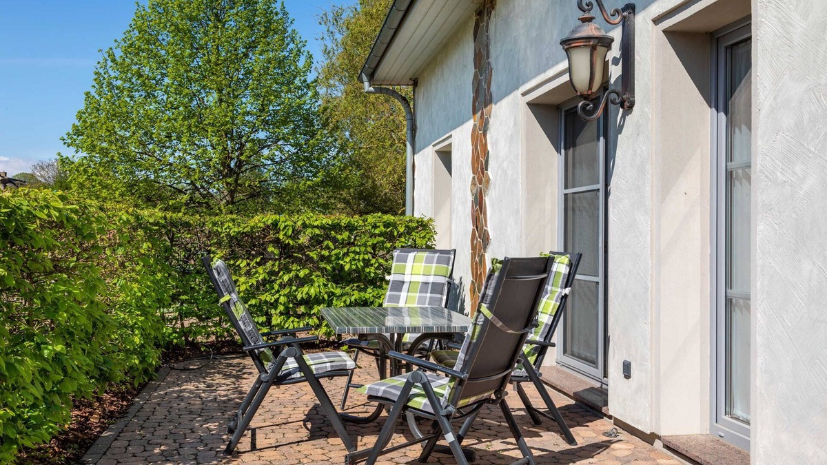 Pepelow Apartment | (3) Dorothea, 2-room apartment, terrace, ground floor - Ostseeferienhaus Drachenflieger