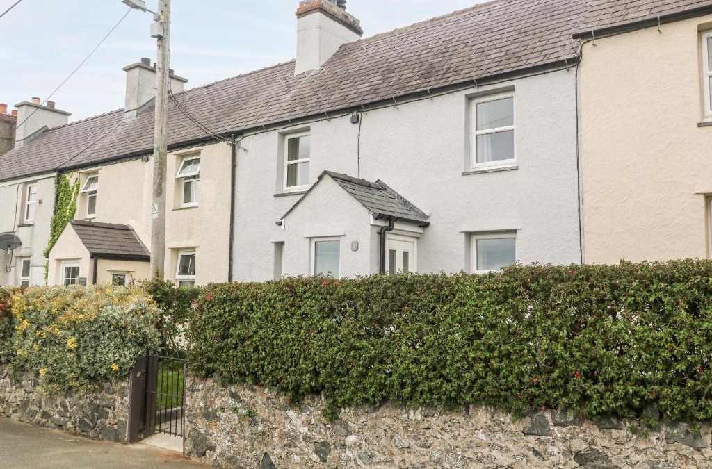 Llangaffo House | 3 Green Terrace