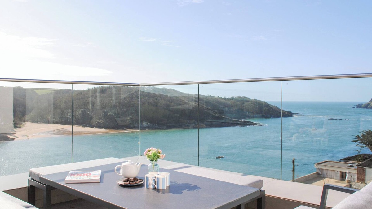 Salcombe Cottage | 3 Hamstone Court