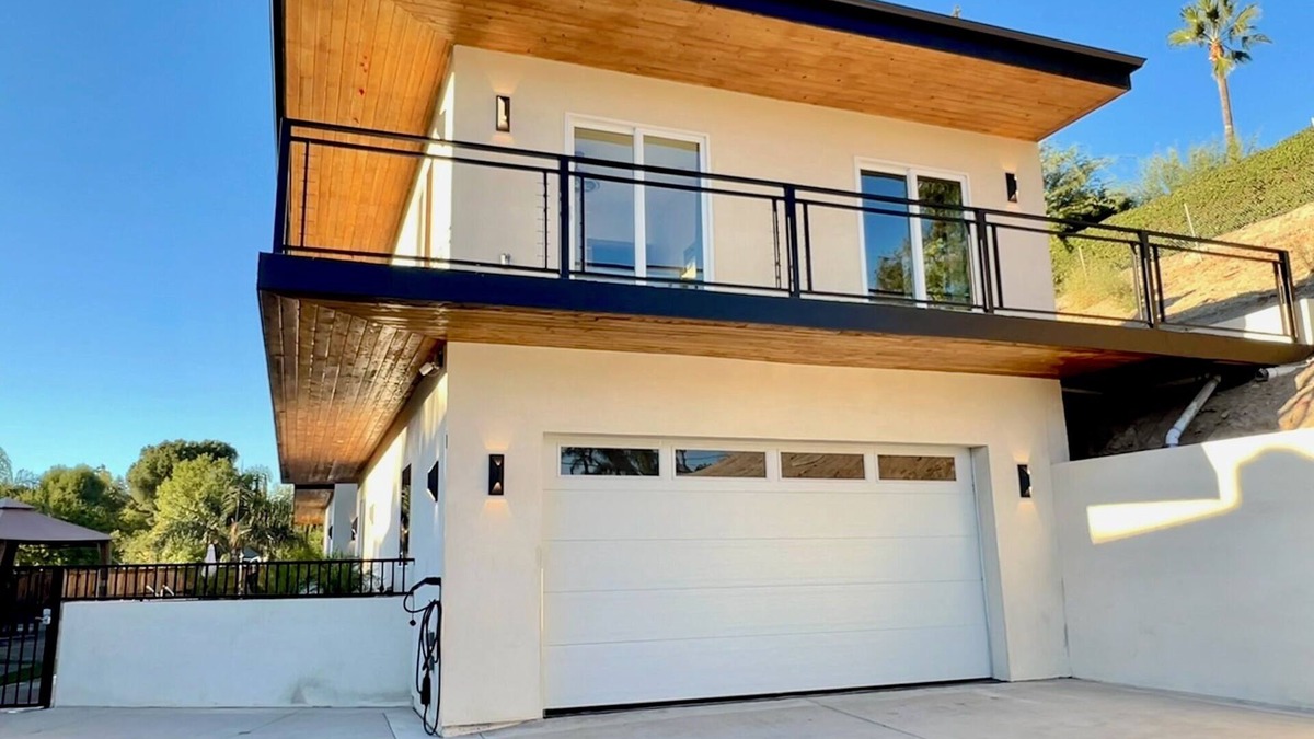 West Hills House | 3-Home Private Compound w/Pool, Spa & Game Room!
