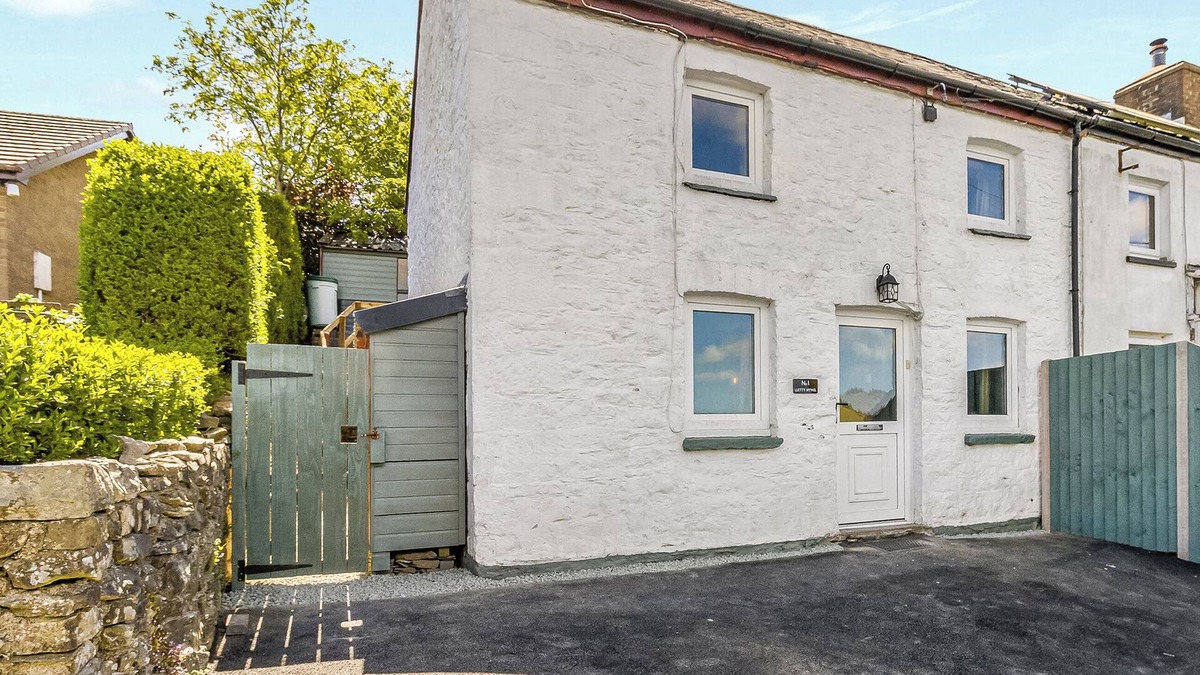 Ysbyty Ystwyth Cottage | 3 Legged Duck Cottage