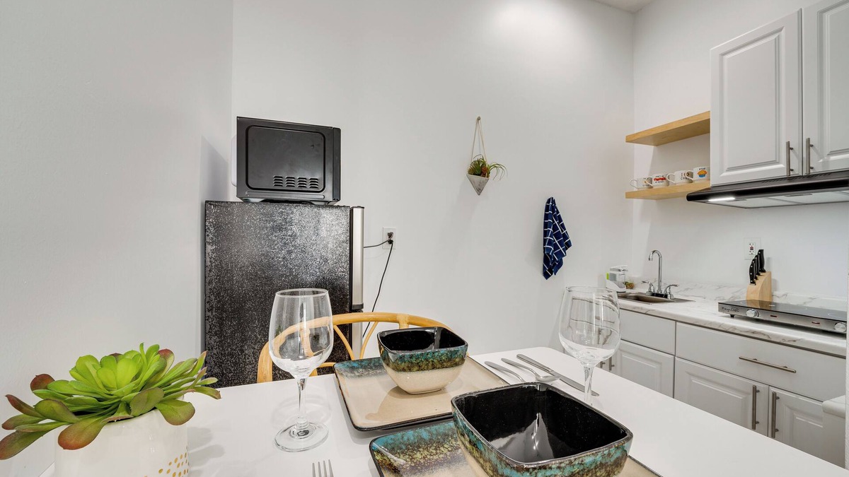 St. Cloud Apartment | 3 Mi to Lakefront Beach: St Cloud Apt