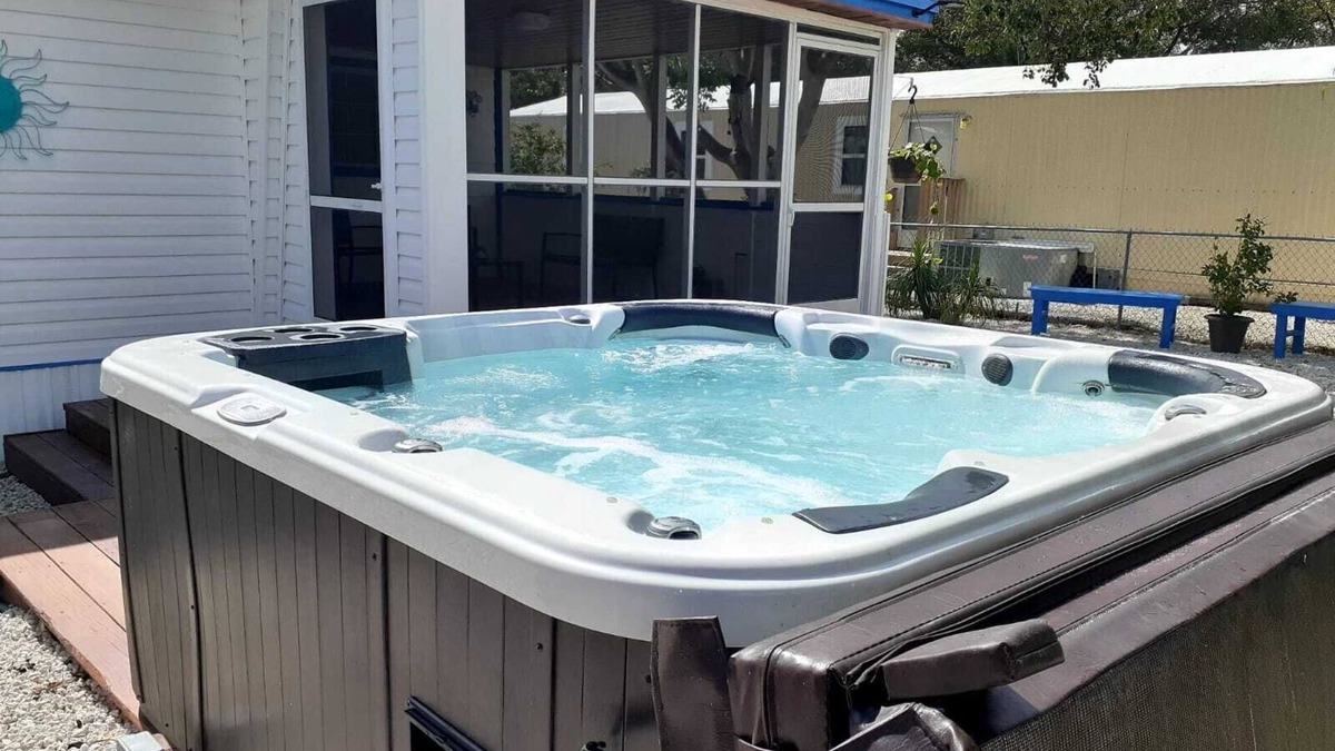 Key Largo Village House | 3 MIN FROM PRIVATE BEACH & BOAT RAMP
