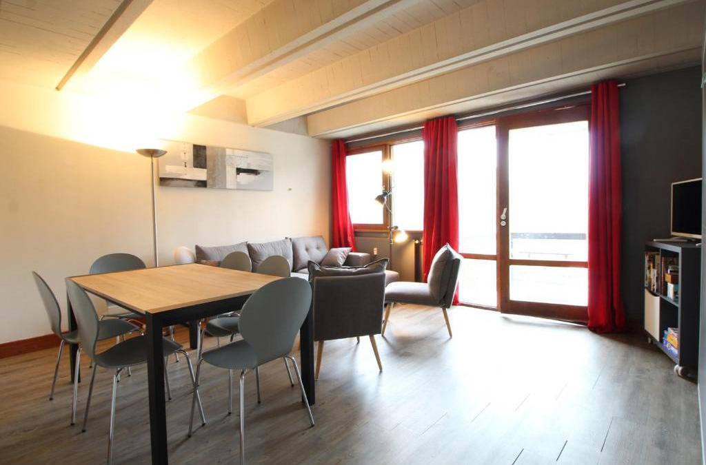 Flaine Apartment | 3 Pièces Rénové pour 6 Pers. à Flaine Forum - 50m², Proche Pistes et Commerces - FR-1-687-35