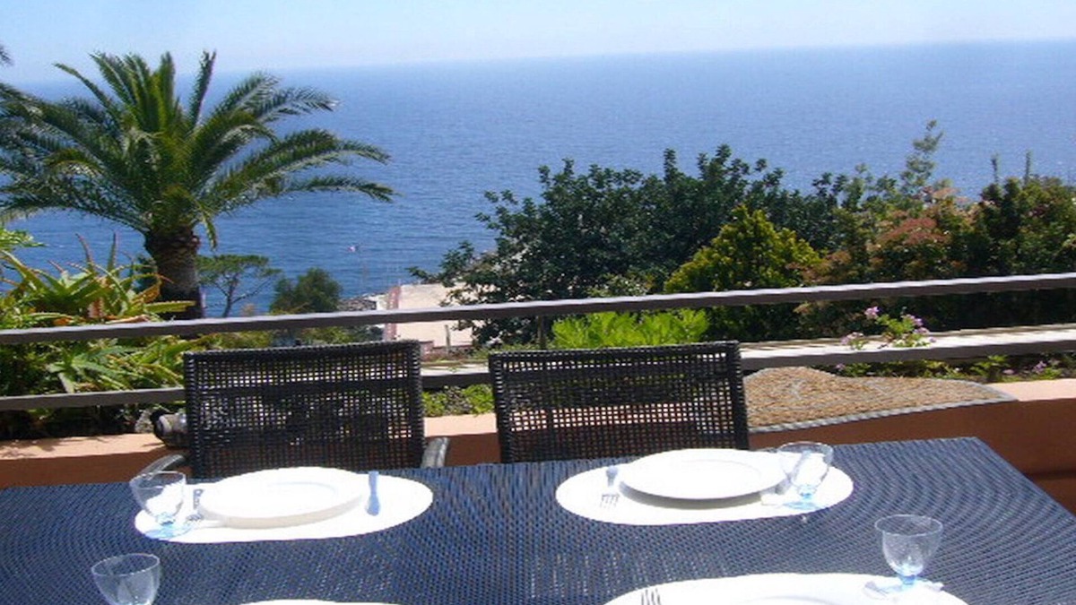 Theoule-Superieur Apartment | 3-Room Apartment + mezzanine near CANNES THEOULE SUR MER