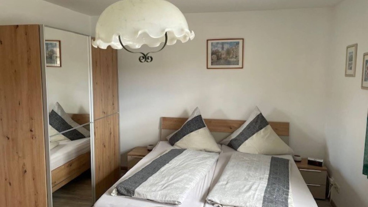 Staffelstein Apartment | 3-star non-smoking holiday apartment (40m2) in Bad Staffelstein 350m from the thermal baths