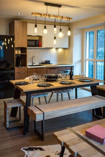 Orelle Apartment | 3 Vallées access & cycling Cosy 4 to 6 guests