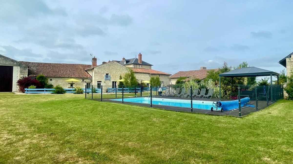 Princay House | 3 well equipped gites with swimming pool on the Loire Valley/Vienne border
